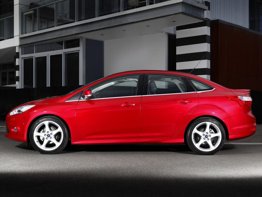  Ford Focus Sedan 2011 года  (AU) (фото 12 из 29)